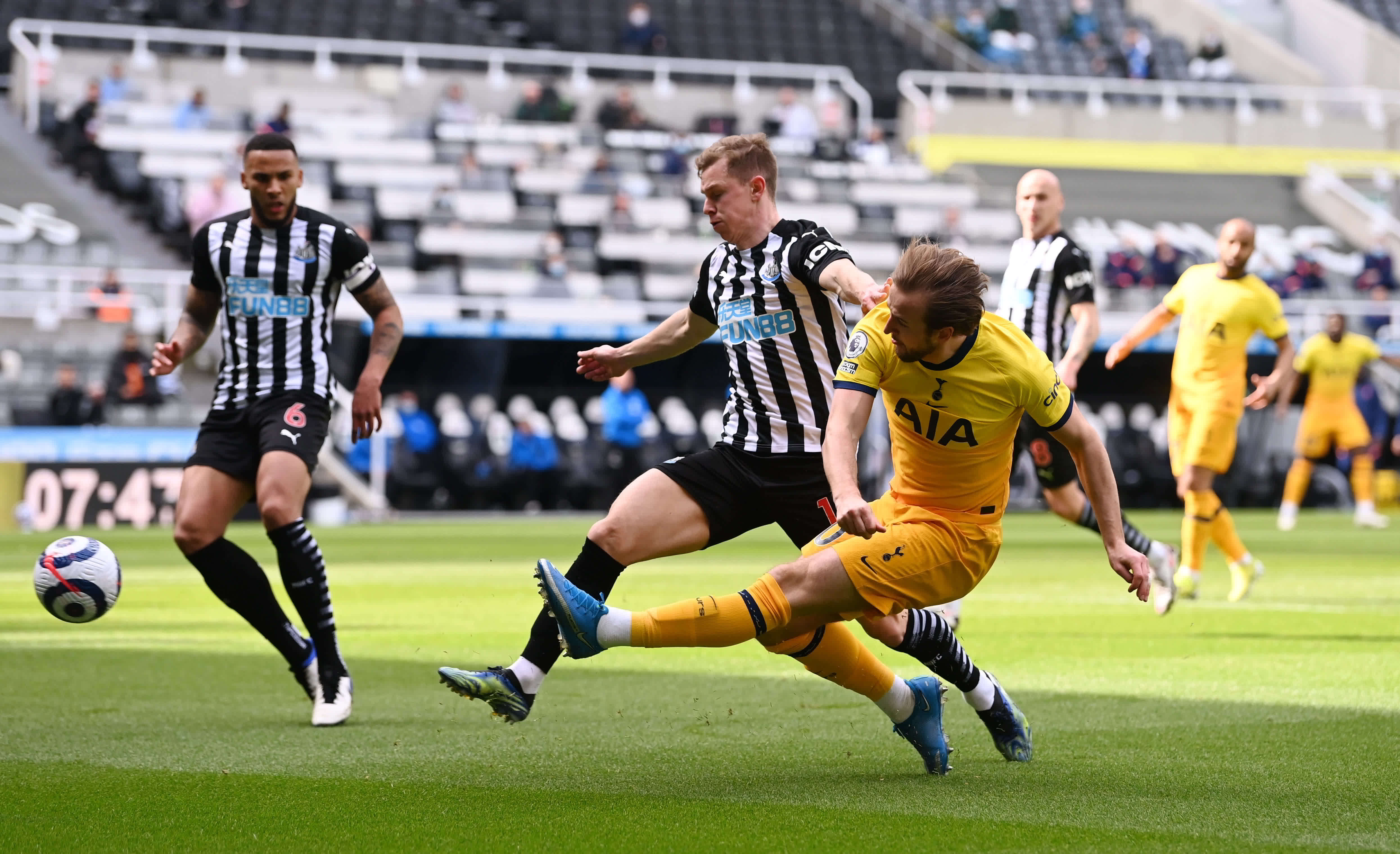 是美国与加 是美国与加